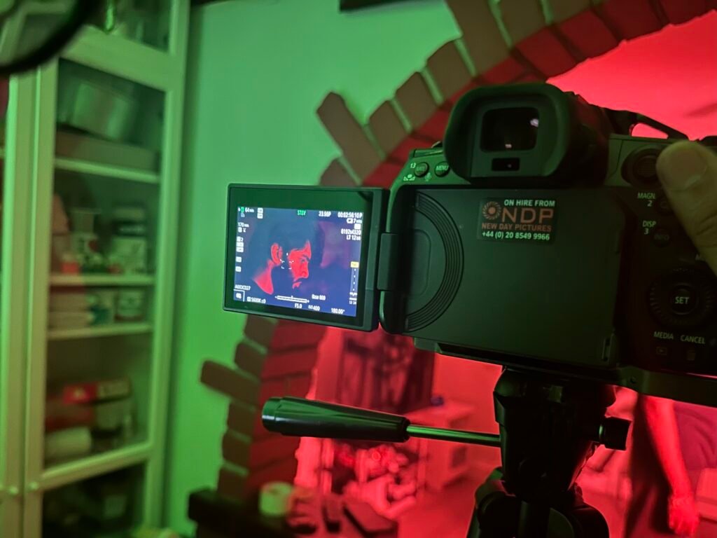 STILL 1